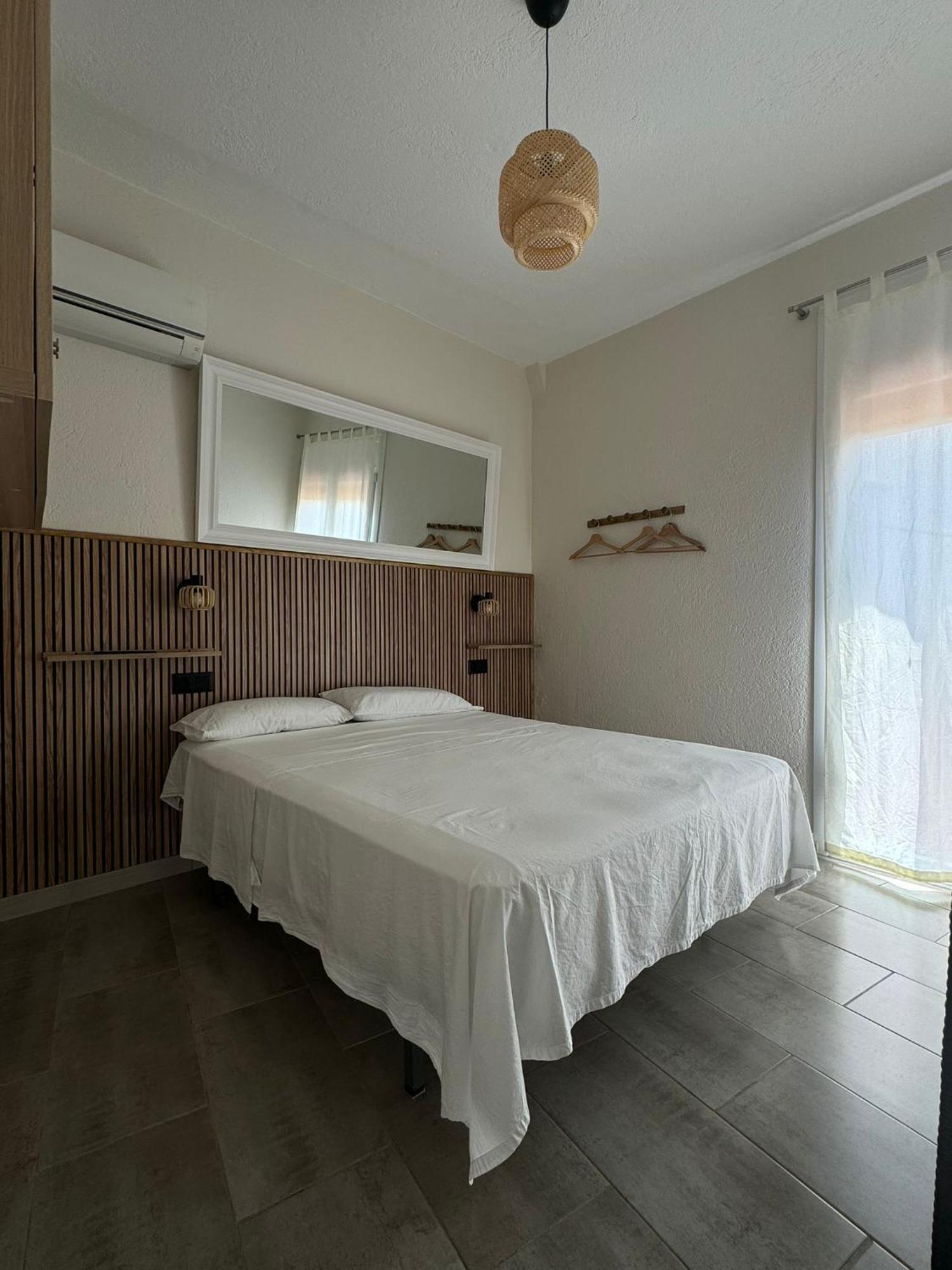Hostal Restaurant Casa Comaulis La Vajol Экстерьер фото